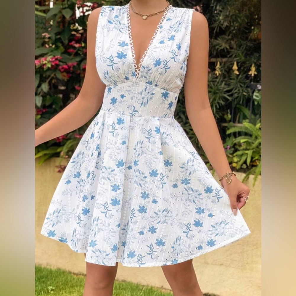 Blue Floral Lace Trim Dress with Functional Tie